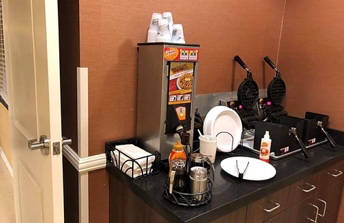 Hudson Hotel | 2-Star Hotel ∙ Best Western Plus Hudson Hotel & Suites