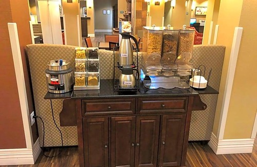 Hudson Hotel | 2-Star Hotel ∙ Best Western Plus Hudson Hotel & Suites
