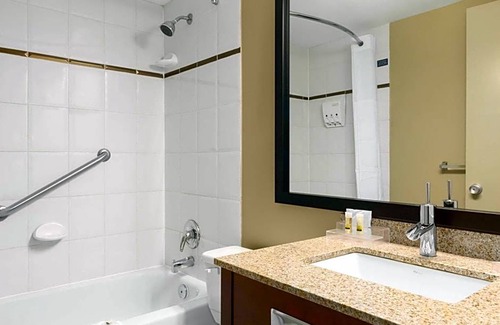 Terrace Hotel | 2-Star Hotel ∙ Days Inn by Wyndham Terrace