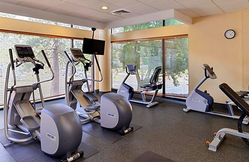 Union Square Hotel | 2-Star Hotel ∙ Hampton Inn Denver West Federal Center