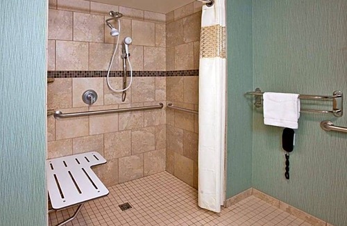 St. Cloud Hotel | 2-Star Hotel ∙ Hampton Inn and Suites St. Cloud