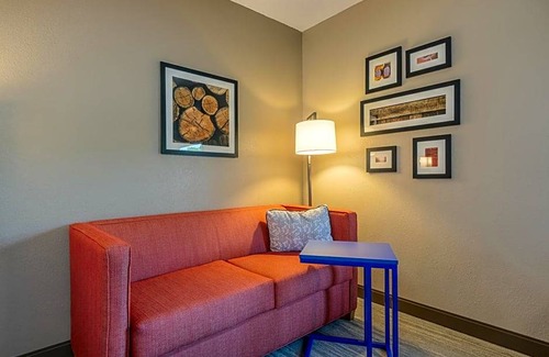 Wilkesboro Hotel | 2-Star Hotel ∙ Hampton Inn Wilkesboro