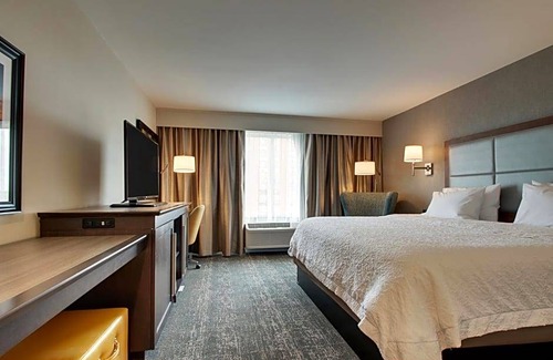 Pawtucket Hotel | 2-Star Hotel ∙ Hampton Inn-Pawtucket, RI