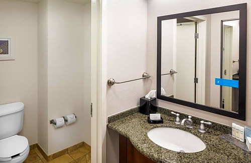 Downtown Little Rock Hotel | 2-Star Hotel ∙ Hampton Inn & Suites Little Rock-Downtown