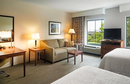 Downtown Little Rock Hotel | 2-Star Hotel ∙ Hampton Inn & Suites Little Rock-Downtown