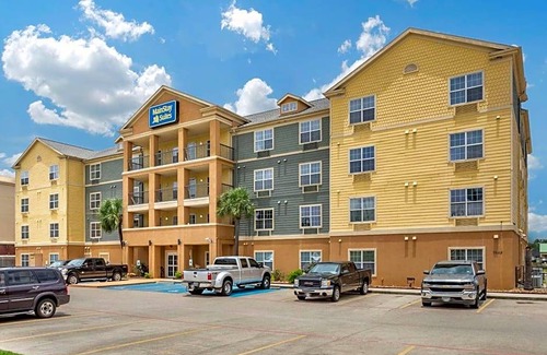 Port Arthur Hotel | 2-Star Hotel ∙ MainStay Suites Port Arthur - Beaumont South
