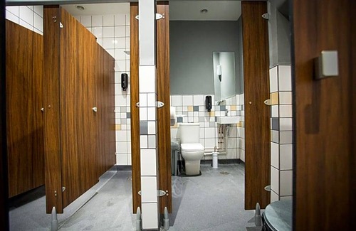 Shaftesbury Hotel | 2-Star Hotel ∙ PubLove @ The Crown, Battersea