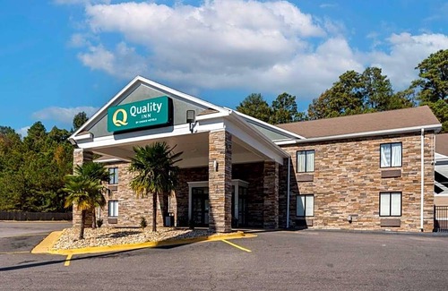 Phenix City Hotel | 2-Star Hotel ∙ Quality Inn Phenix City Columbus