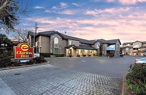 South San Jose Hotel | 2-Star Hotel ∙ Clarion Inn Silicon Valley