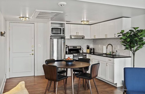 Downtown San Antonio Apartment | 2 Units | Central San Antonio Stay | Ideal Location to Recharge & Explore