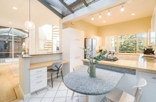 Mill Valley House | 2 units in redwood forest for large gatherings