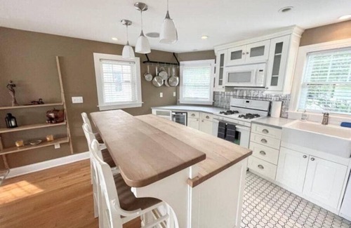 New Haven House | 2 water view new homes with outdoor Spa