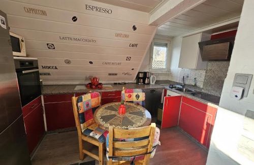 Offenburg Apartment | 2 Zimmer Wohnung mit Küche und Terrasse
