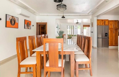 Sosua Villa | 20 bedrooms villa with basketball 🏀& 🎱 (Sosua, DR)
