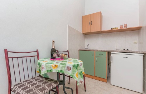Lokva Rogoznica Apartment | 20 m² Apartment ∙ 2 guests