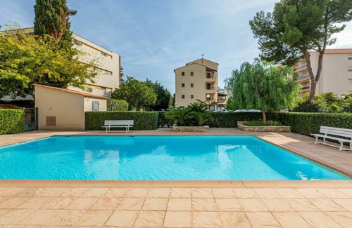 Sainte-Maxime City Centre Apartment | 20 m² Apartment ∙ 1 bedroom ∙ 2 guests