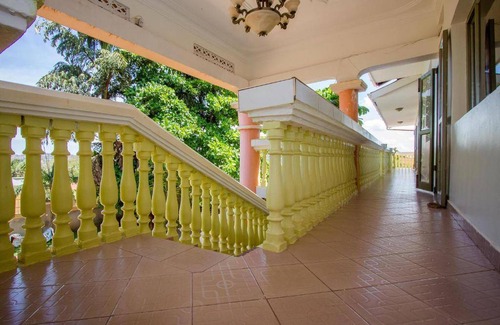 Kampala Hotel | 20 m² Hotel ∙ 2 guests