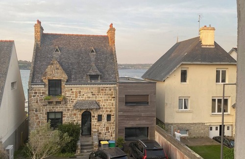 Saint-Mathieu Apartment | 20 meters from the beach, T2 sea view apartment for rent,