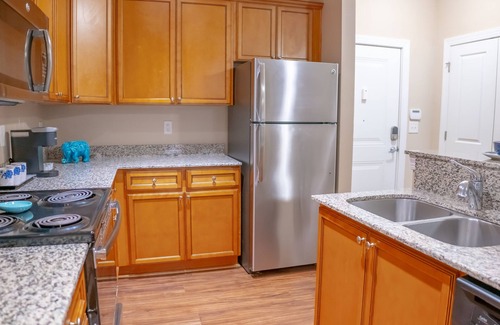 Greensboro Apartment | 20 min from Kevin Hart! (5/17 GSO Coliseum)