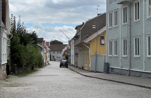 Kungalv Apartment | 20 min till Göteborg, parkering, apartment 1