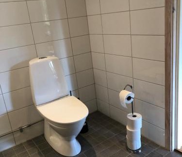 Umea Municipality Villa | 20 min to Umeå 6-7 guests, sea, lake, forest and golf