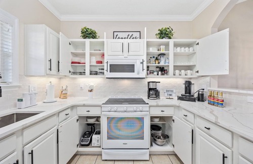 North Myrtle Beach Villa | 20% OFF 9/20–9/27! Elegant Pet-Friendly Fall Retreat – Reserve Today!