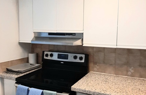 Milliken Condo | 20% off Great view penthouse with sunroom in toronto