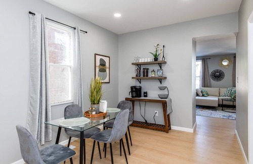 South Park Cottage | 20% OFF Hickory Hideaway! Next to UD! 2 Bed!1 Bath