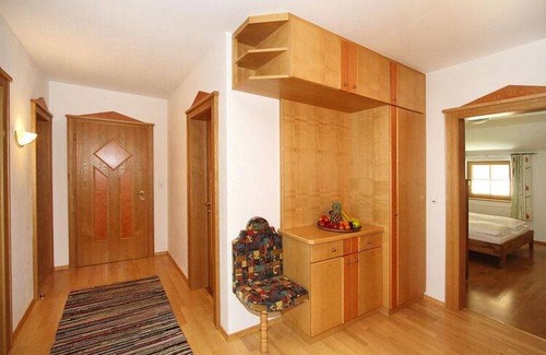 Itter Apartment | 200 m² Apartment ∙ 5 bedrooms ∙ 10 guests