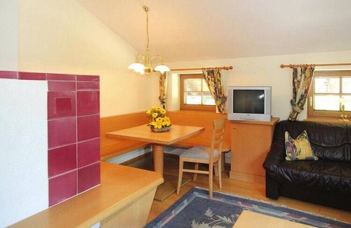 Itter Apartment | 200 m² Apartment ∙ 5 bedrooms ∙ 10 guests