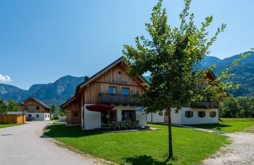 Obertraun Ski Chalet | 200 m² Chalet ∙ 5 bedrooms ∙ 10 guests