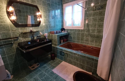 Lissac-et-Mouret House | 200 m² House ∙ 5 bedrooms ∙ 10 guests