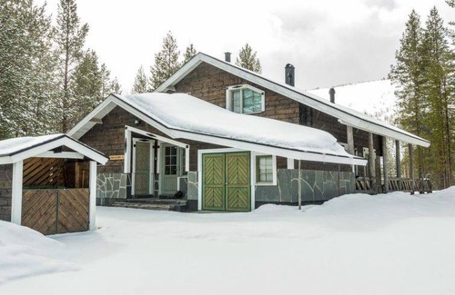 Sirkka House | 200 m² House ∙ 5 bedrooms ∙ 11 guests