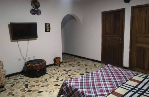 Gbagada Resort | 200 m² Private room ∙ 1 bedroom ∙ 3 guests