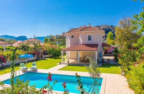 Dalyan City Center Villa | 200 m² Villa ∙ 3 bedrooms ∙ 7 guests