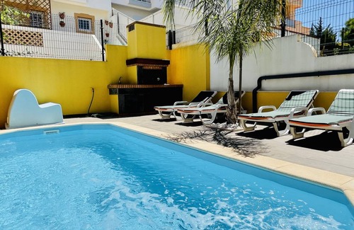 Montechoro Villa | 200 m² Villa ∙ 5 bedrooms ∙ 10 guests