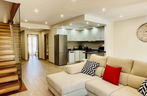 Montechoro Villa | 200 m² Villa ∙ 5 bedrooms ∙ 10 guests
