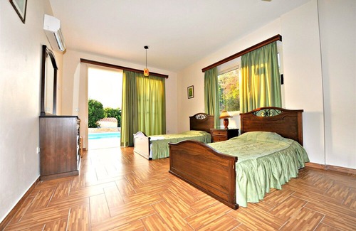 Argaka Villa | 200m to Argaka Beach - 4 Bed Villa - Private Swmming Pool - Wifi