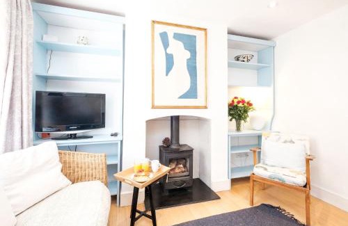 Aldeburgh House | 201 High Street