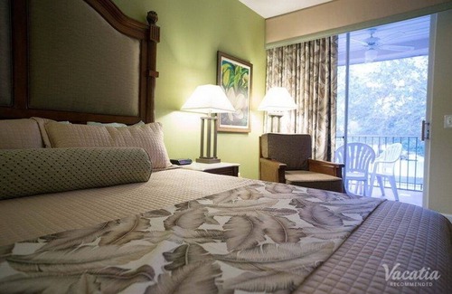Florida Central Atlantic Coast Resort | 2022 Dec23-30 2 BD/2BA 0.8 mi to Disney World at Cypress Pointe Resort