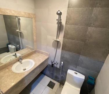 Al Aziziyah Apartment | 203 Two-bedroom hall شقة غرفتين وصالة