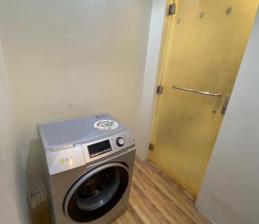 Al Aziziyah Apartment | 203 Two-bedroom hall شقة غرفتين وصالة