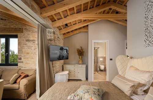Buje Villa | 206 m² Villa ∙ 4 bedrooms ∙ 8 guests