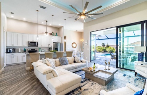 Burnt Store House | 207 m² House ∙ 3 bedrooms ∙ 8 guests
