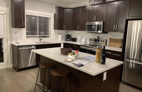 Langford Apartment | #208 Honeycrisp Ave - 3 Bed Lovely Upper Suite