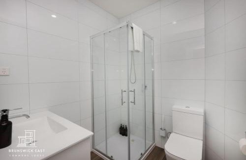 Brunswick East Hotel | 209 Stylish Queen BR with Fast WiFi - Brunswick East