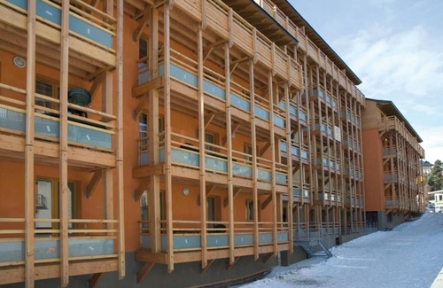 Font-Romeu-Odeillo-Via Apartment | 20m from ski lifts, fitness, swimming pool, sauna, hammam, terrace, balcony, tv, ski locker, 35m²