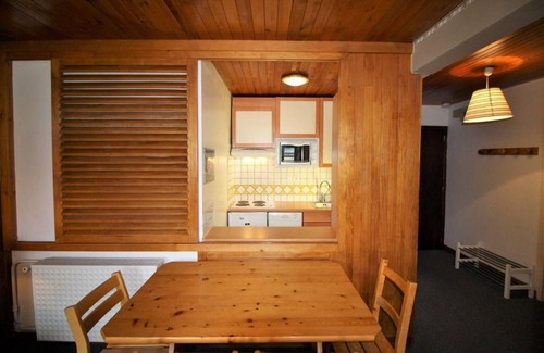 Le Lavachet Apartment | 20m from ski slopes, 1st floor, view mountain, balcony, tv, ski locker, 40m², Tignes