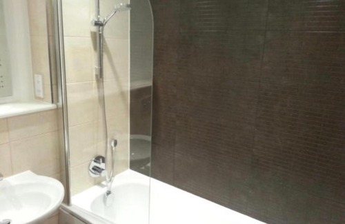 Newport Apartment | 21 Selskar Court