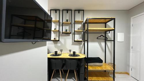 Vista Alegre Apartment | 21- Studio com decoração linda